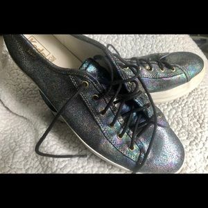 keds oil slick